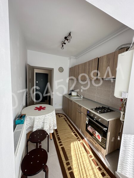 Green Belsugului, Militari langa Lidl,